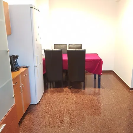 Luxury Arena Nationala Apartman Bukarest
